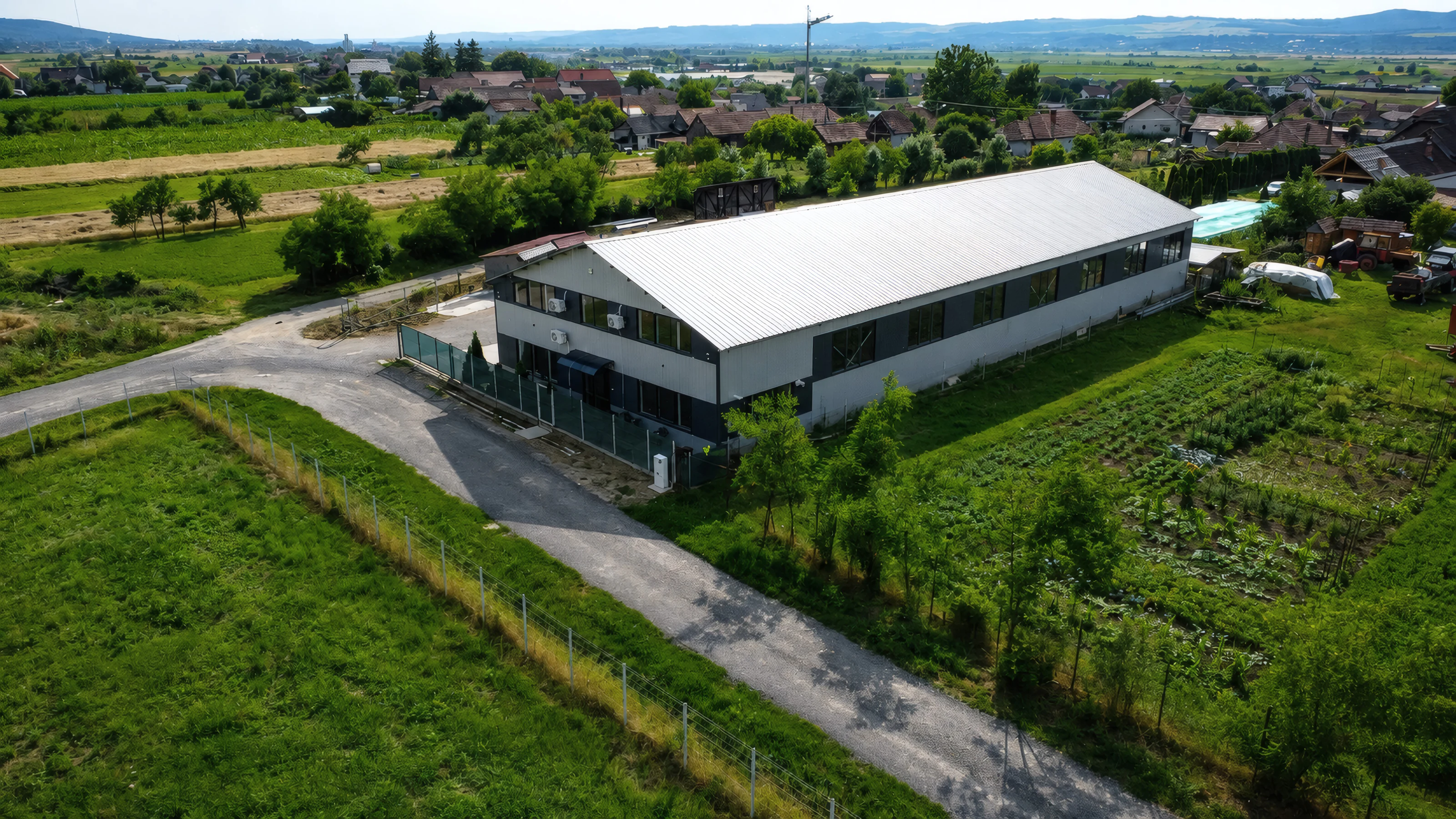 Hală industrială construită de Modinvest în Ernei